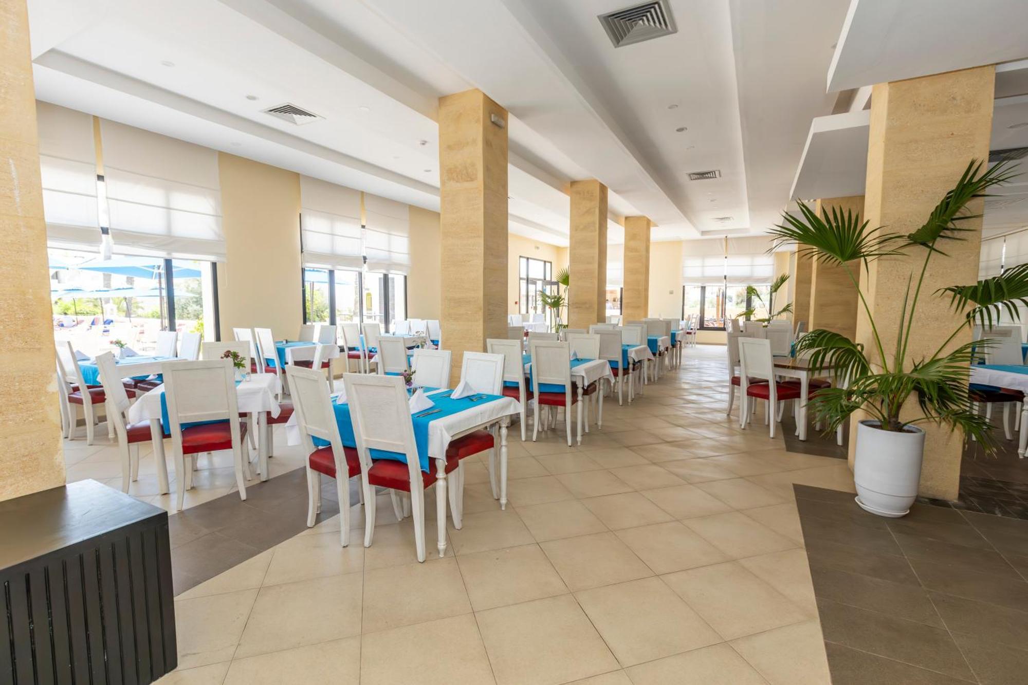 Le Petit Palais Djerba & Spa Хумт-Сук Экстерьер фото