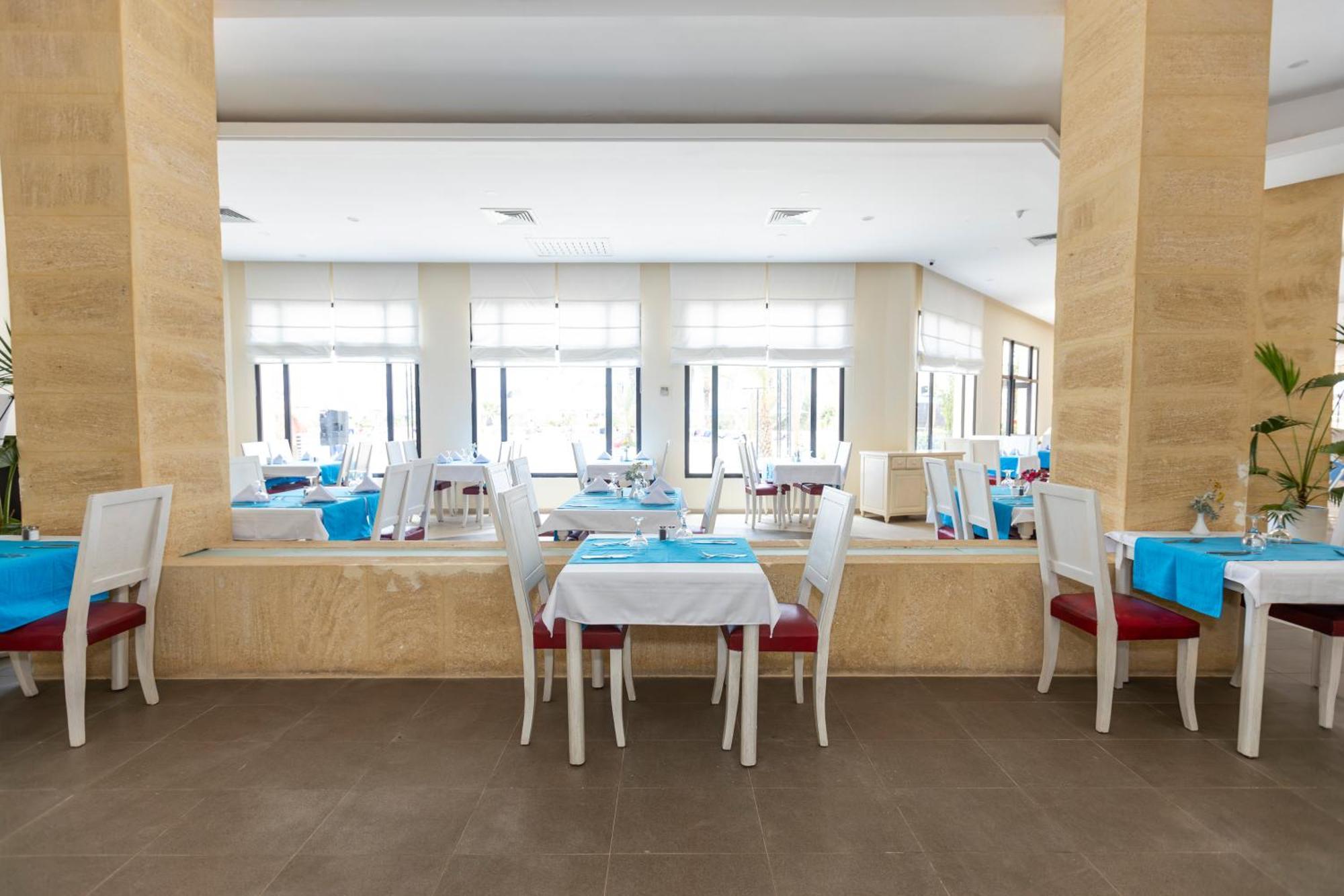 Le Petit Palais Djerba & Spa Хумт-Сук Экстерьер фото
