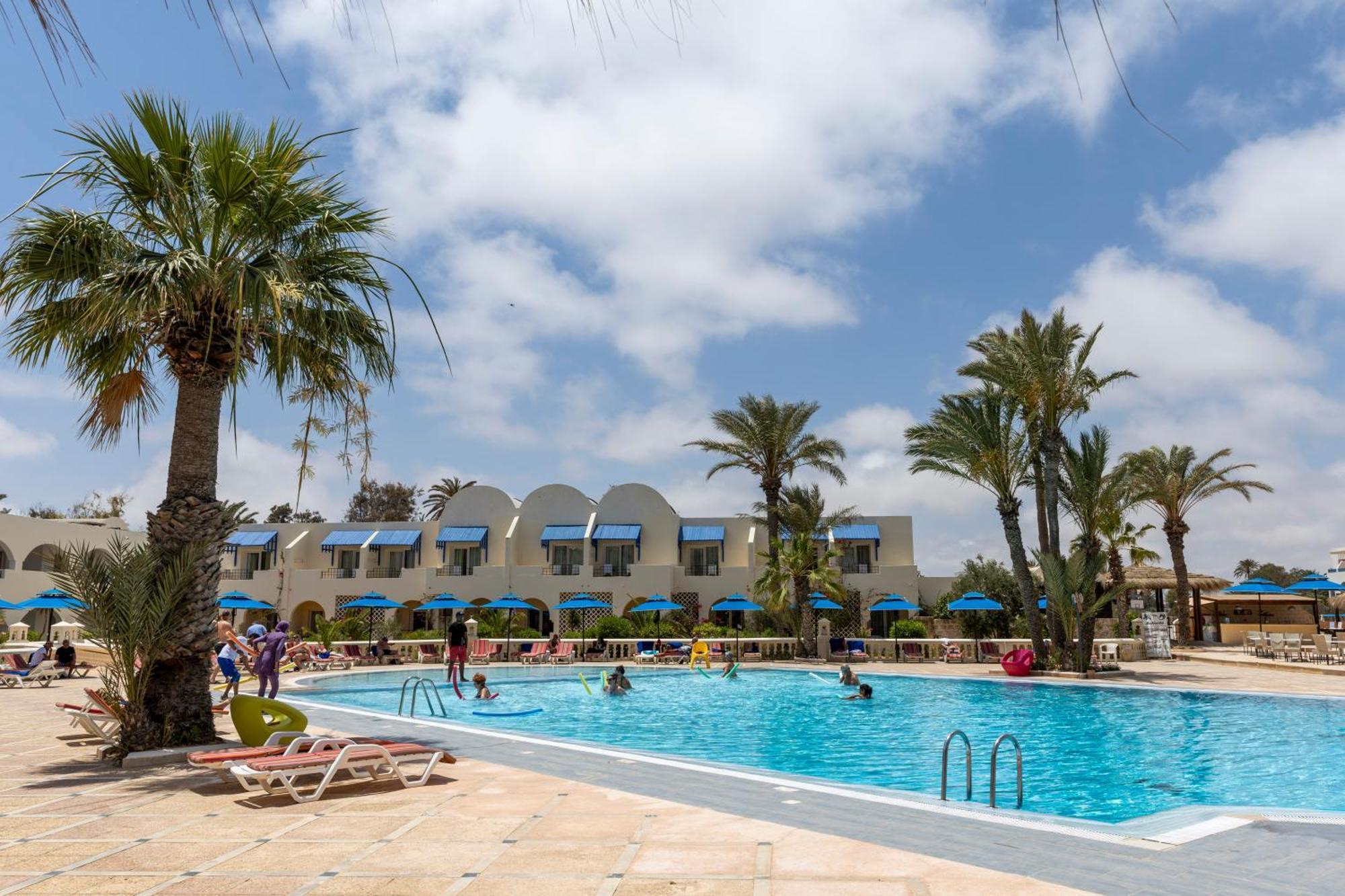 Le Petit Palais Djerba & Spa Хумт-Сук Экстерьер фото
