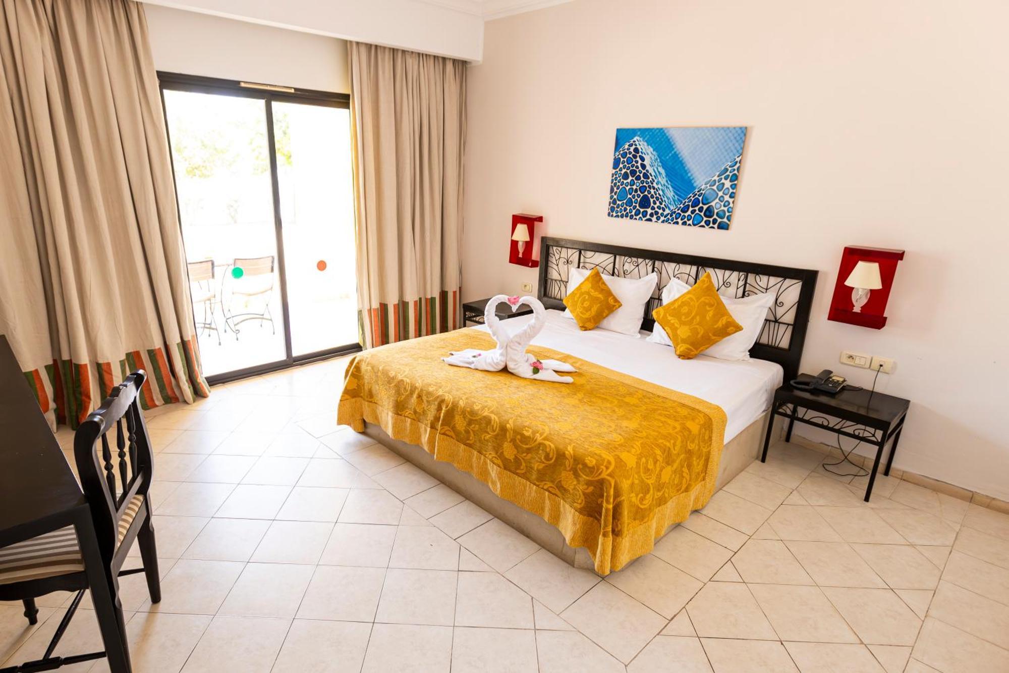 Le Petit Palais Djerba & Spa Хумт-Сук Экстерьер фото
